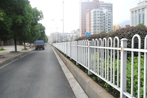 道路護(hù)欄